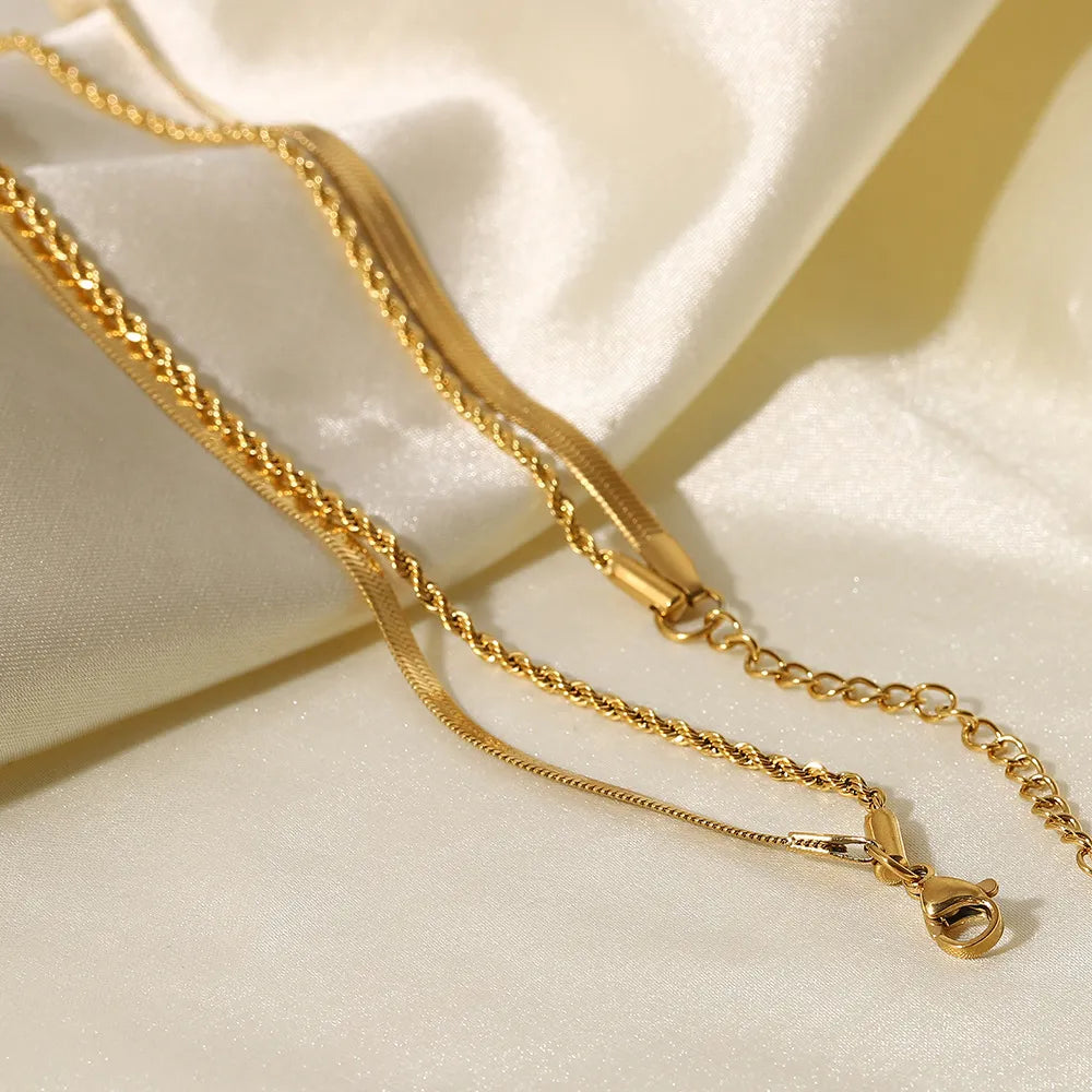 Everyday Layered Chain Necklace – Waterproof Stainless Steel