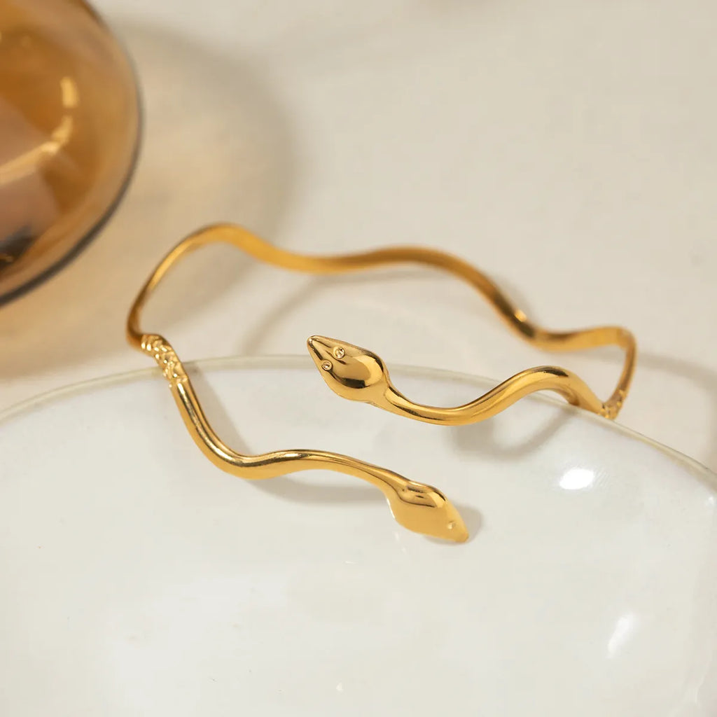 Snake Coil Bangle Bracelet – Waterproof 18K Gold