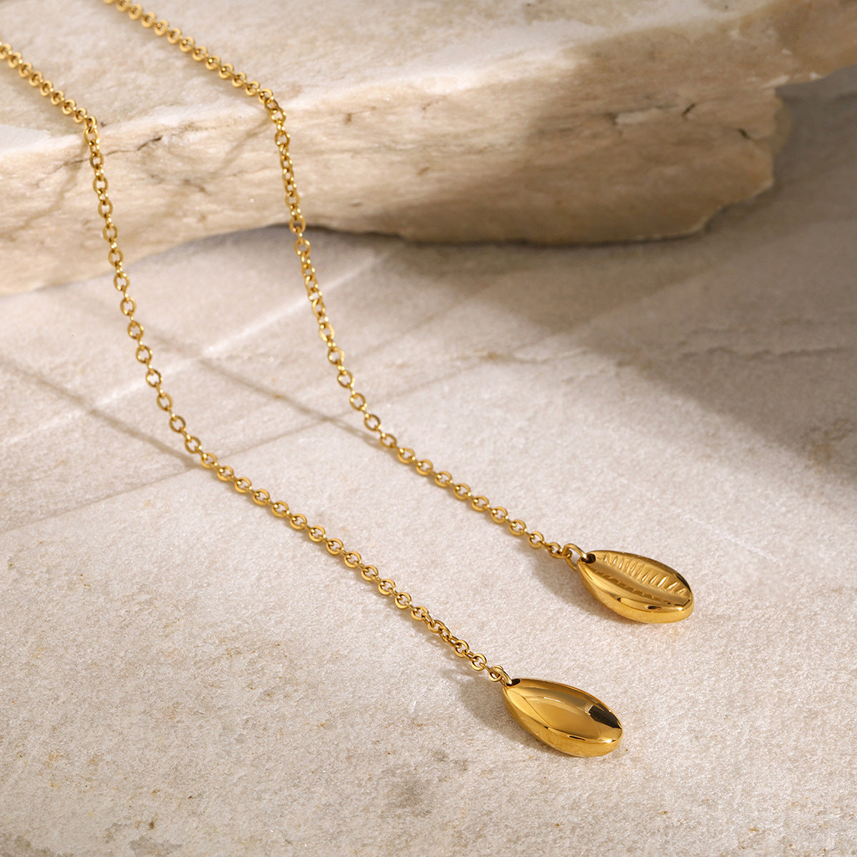Waterproof 18K Gold Teardrop & Oval Relief Medallion Pendant Necklace