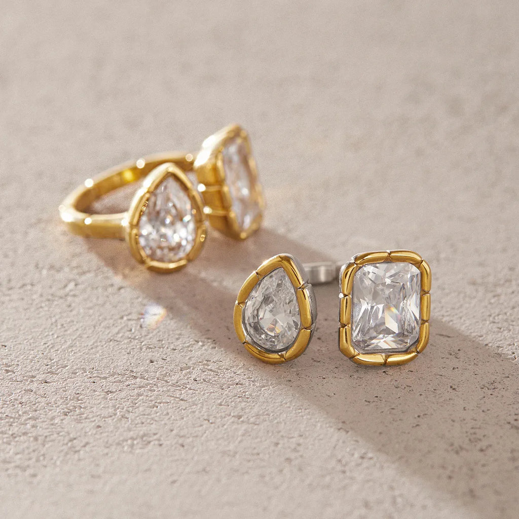 Waterproof Pear-Cut Zirconia Geometric Open Ring