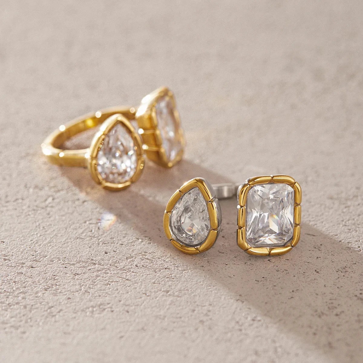 Waterproof Pear-Cut Zirconia Geometric Open Ring
