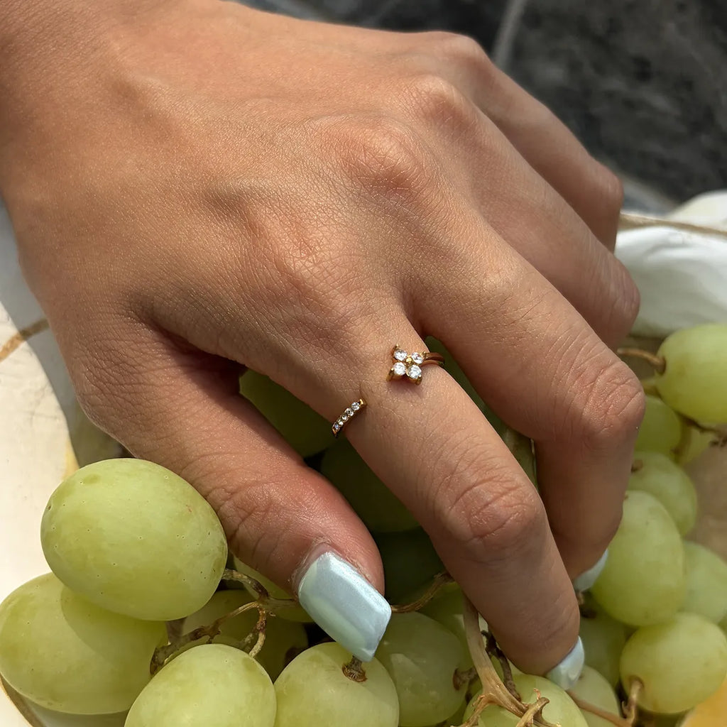 Four-Petal Zirconia Open Ring – Waterproof 18K Gold