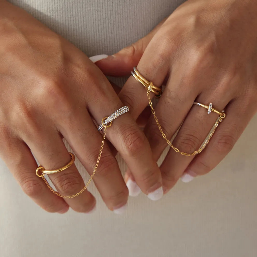 Waterproof Double Finger CZ Chain Link Ring