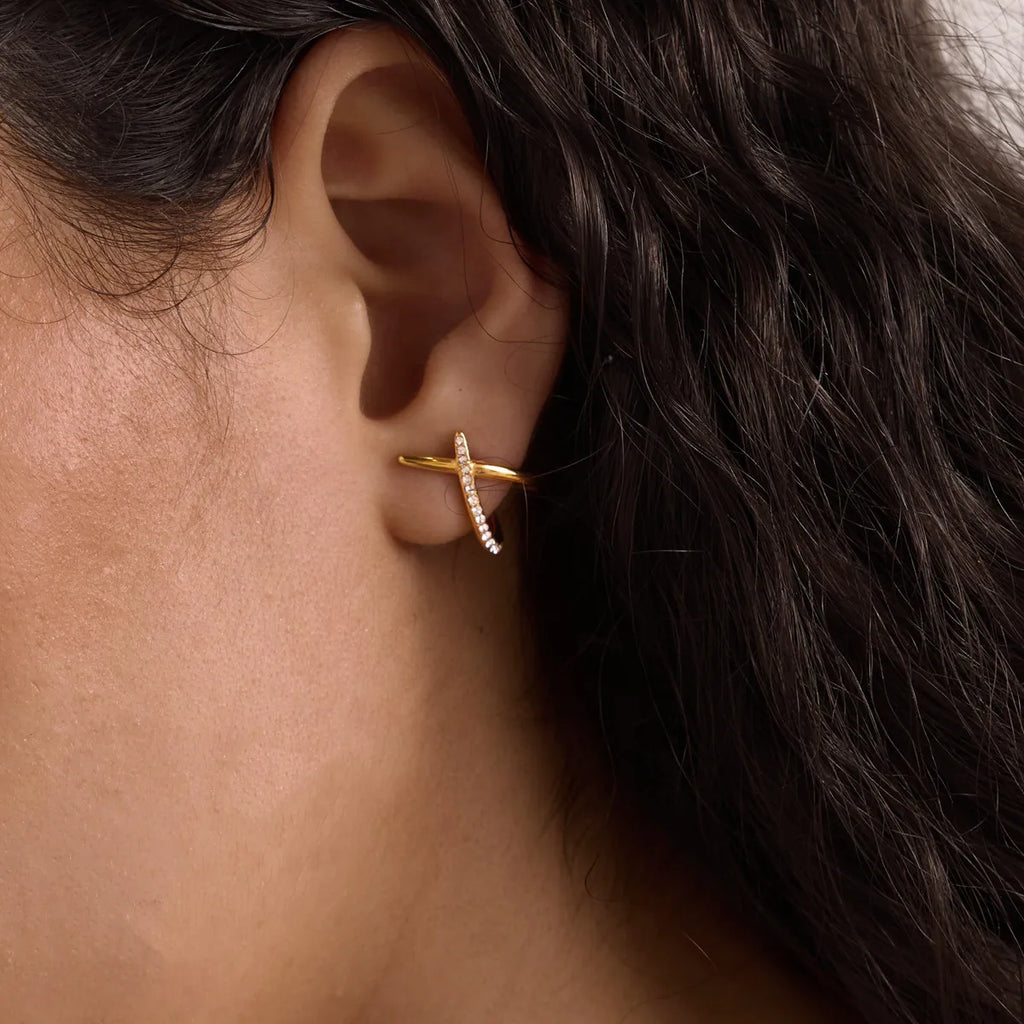X-Shape Pavé CZ Ear Cuff – Waterproof 18K Gold