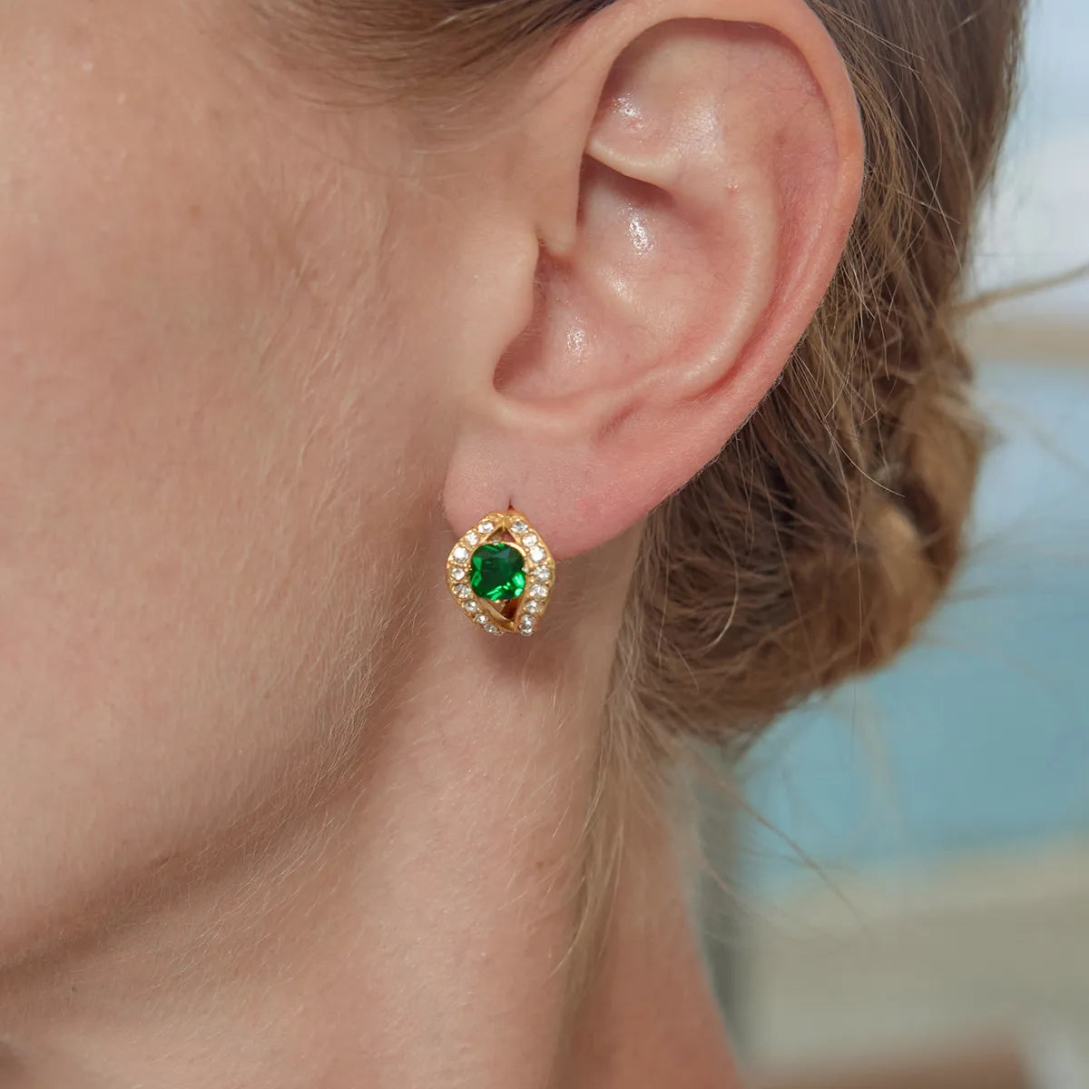 Heart Halo CZ Huggie Earrings – Waterproof 18K Gold