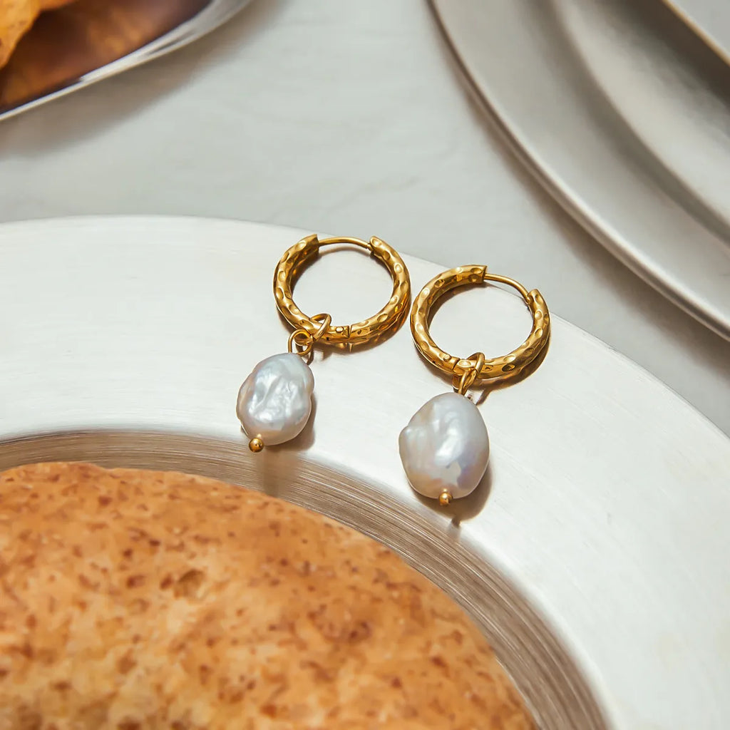 Waterproof Baroque Pearl Hammered Hoops Earrings