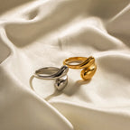 Liquid Teardrop Open Ring – Waterproof 18K Gold