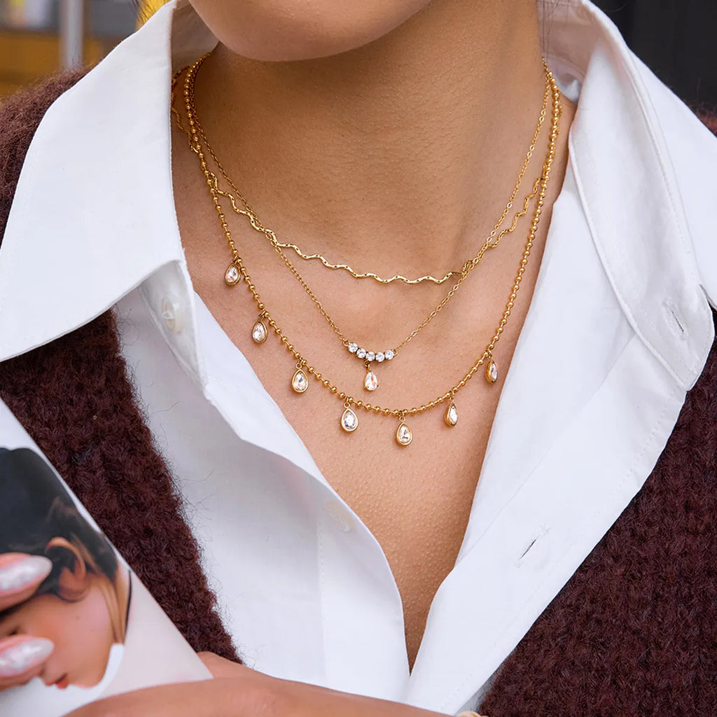 Waterproof Gold Layering Wavy Chain Necklace