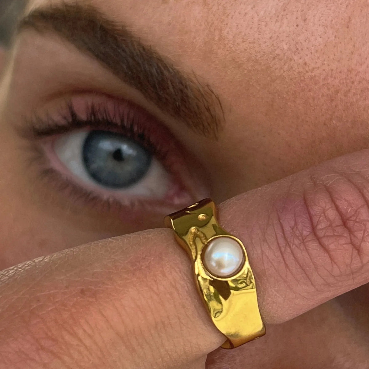 Waterproof Wide Band Pearl Ring