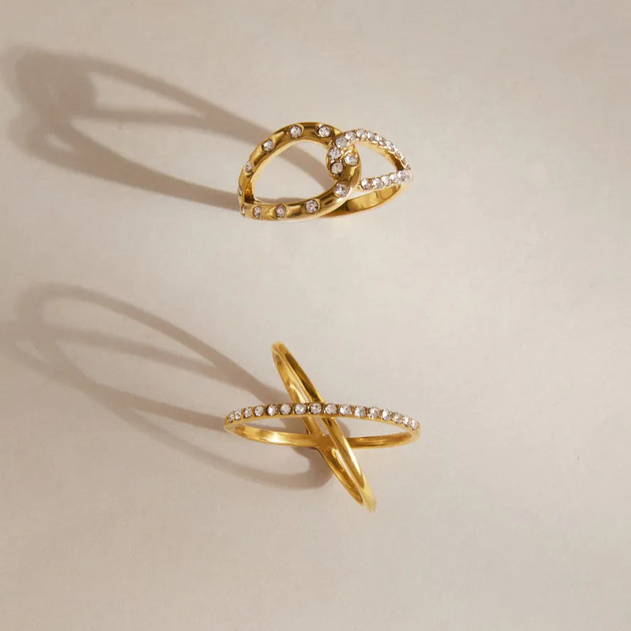 Pavé CZ Crossover & Knot Ring – Waterproof 18K Gold