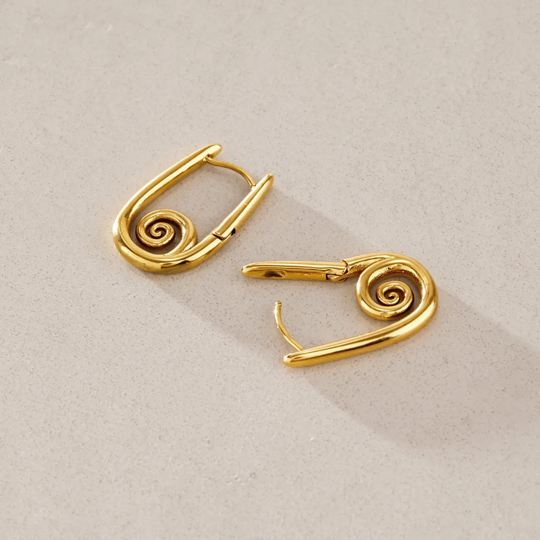 Spiral Sculptural Hoop Earrings – Waterproof 18K Gold