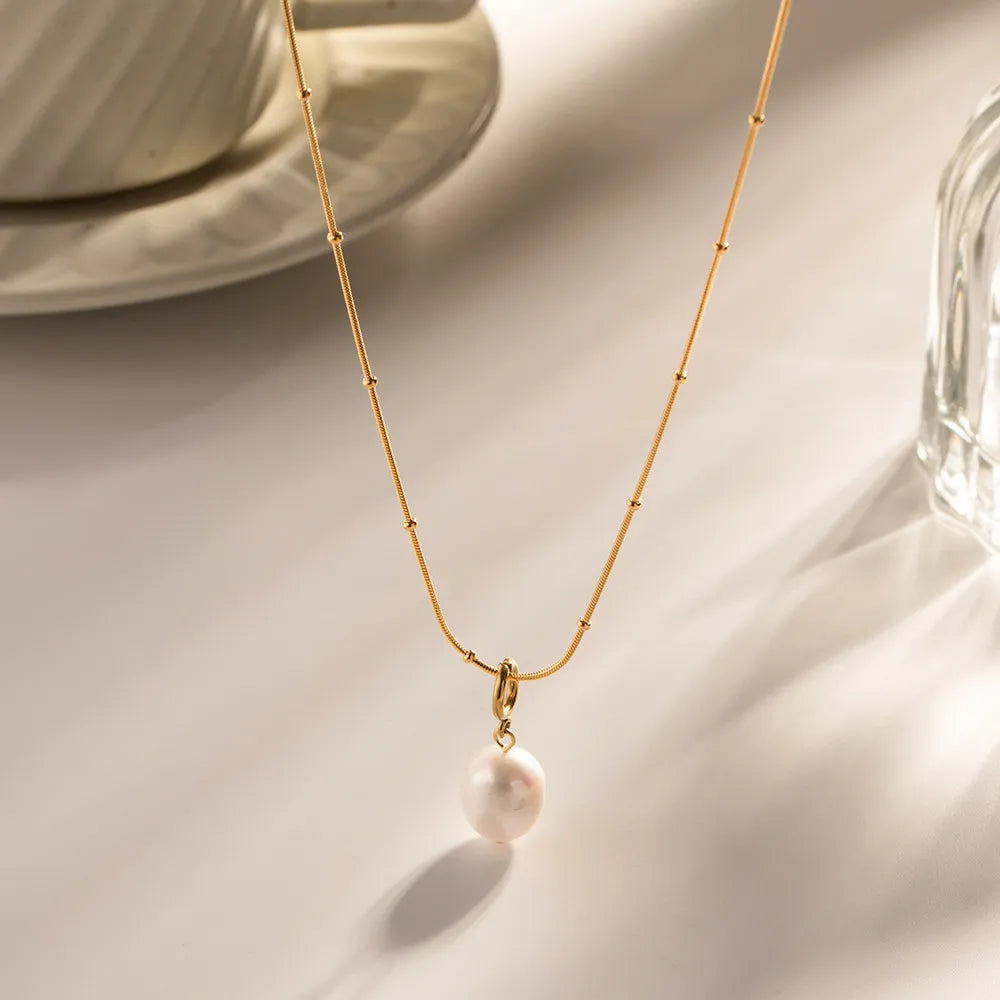 Waterproof Snake Chain Pearl Necklace