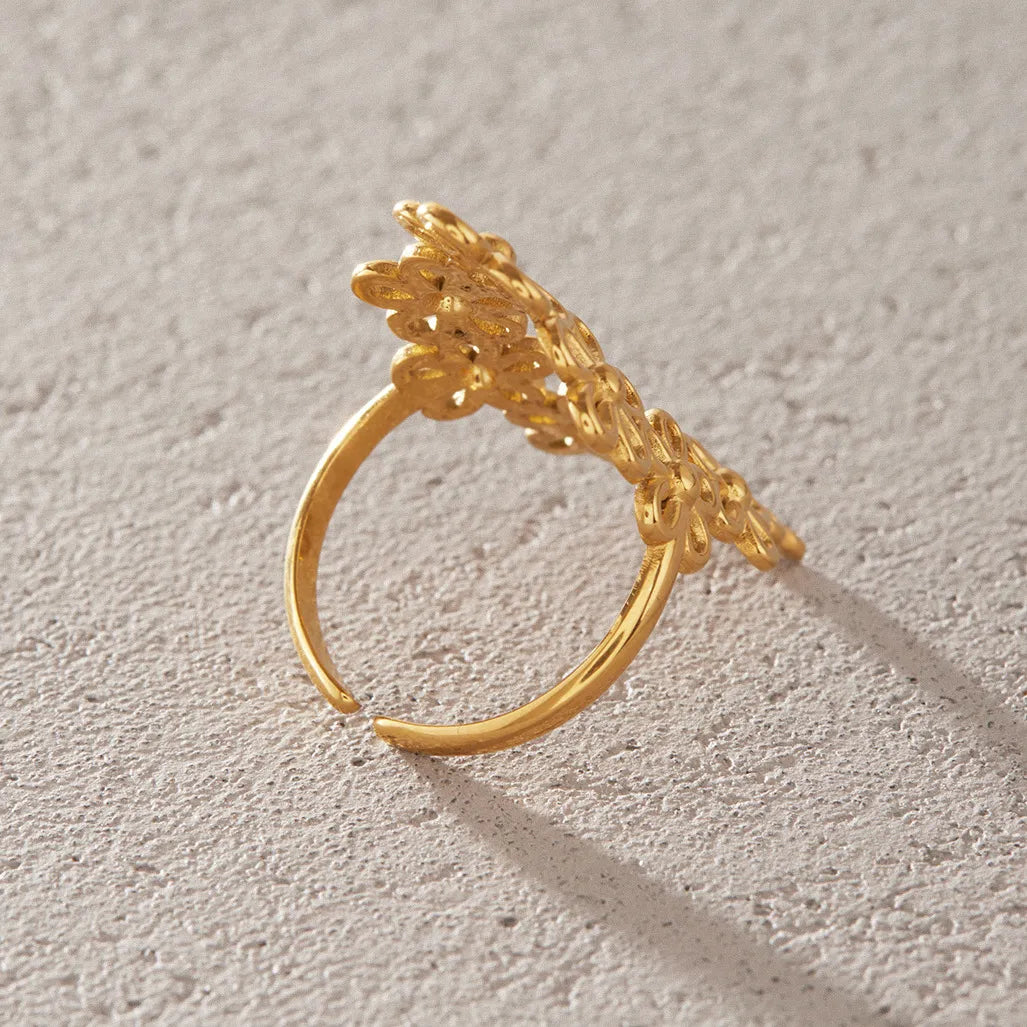 Waterproof Gold Retro Floral Open Band Ring