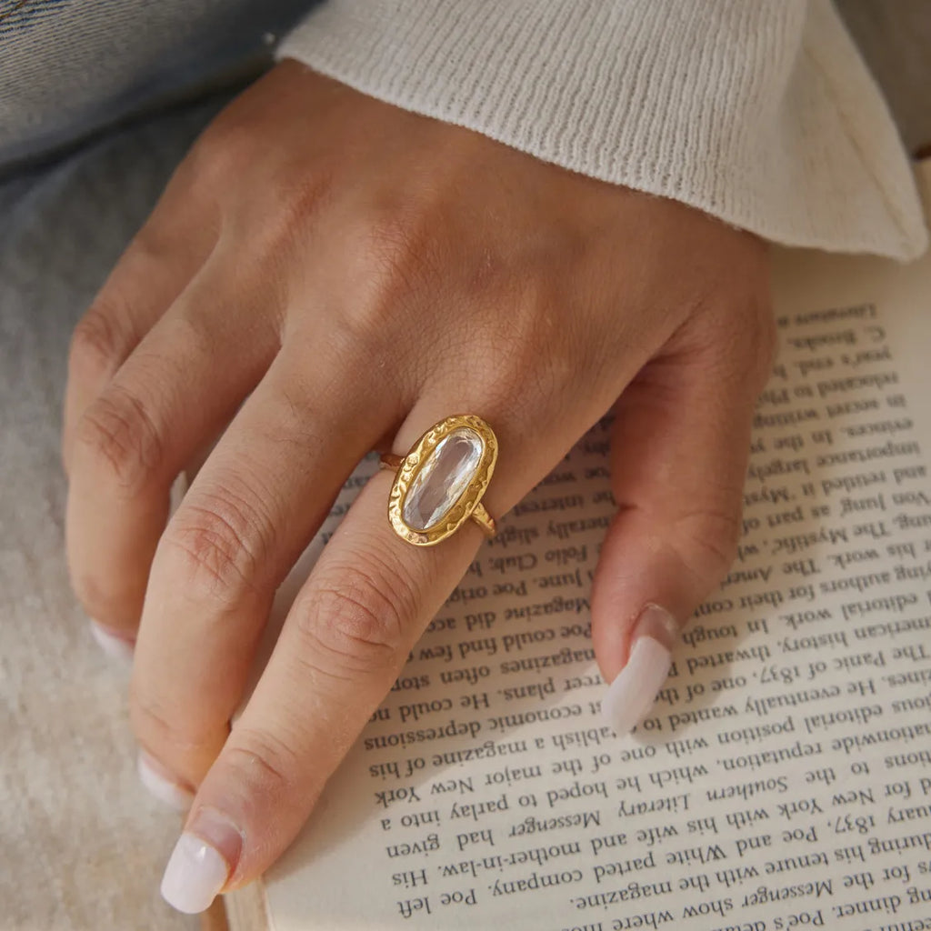 Waterproof Gold Elongated Oval Band Vintage Ring