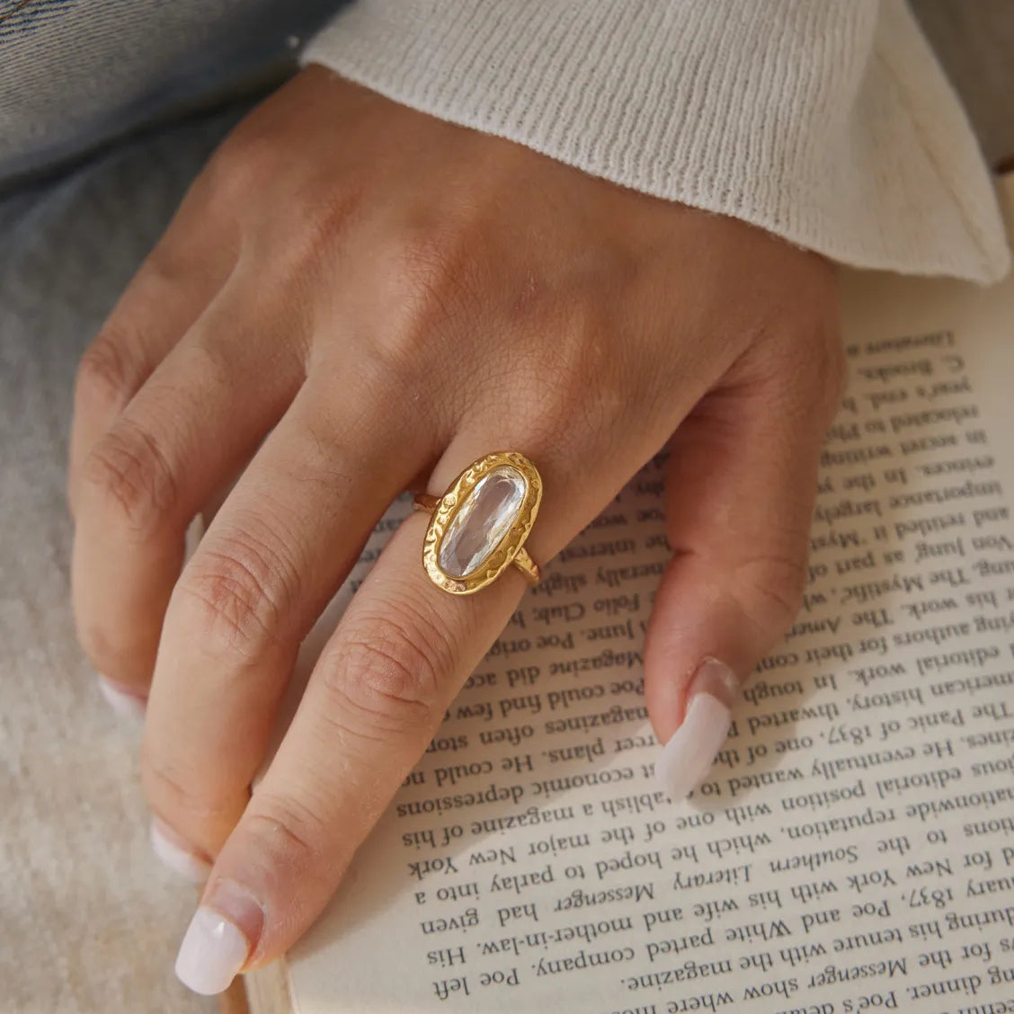 Waterproof Gold Elongated Oval Band Vintage Ring
