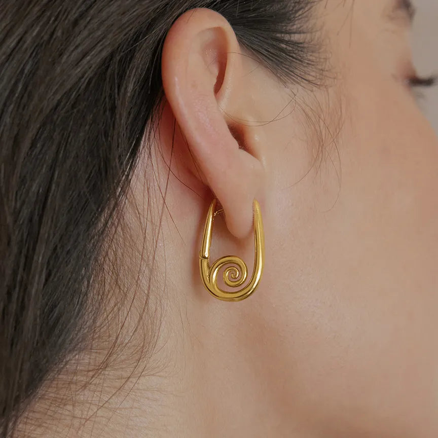 Spiral Sculptural Hoop Earrings – Waterproof 18K Gold