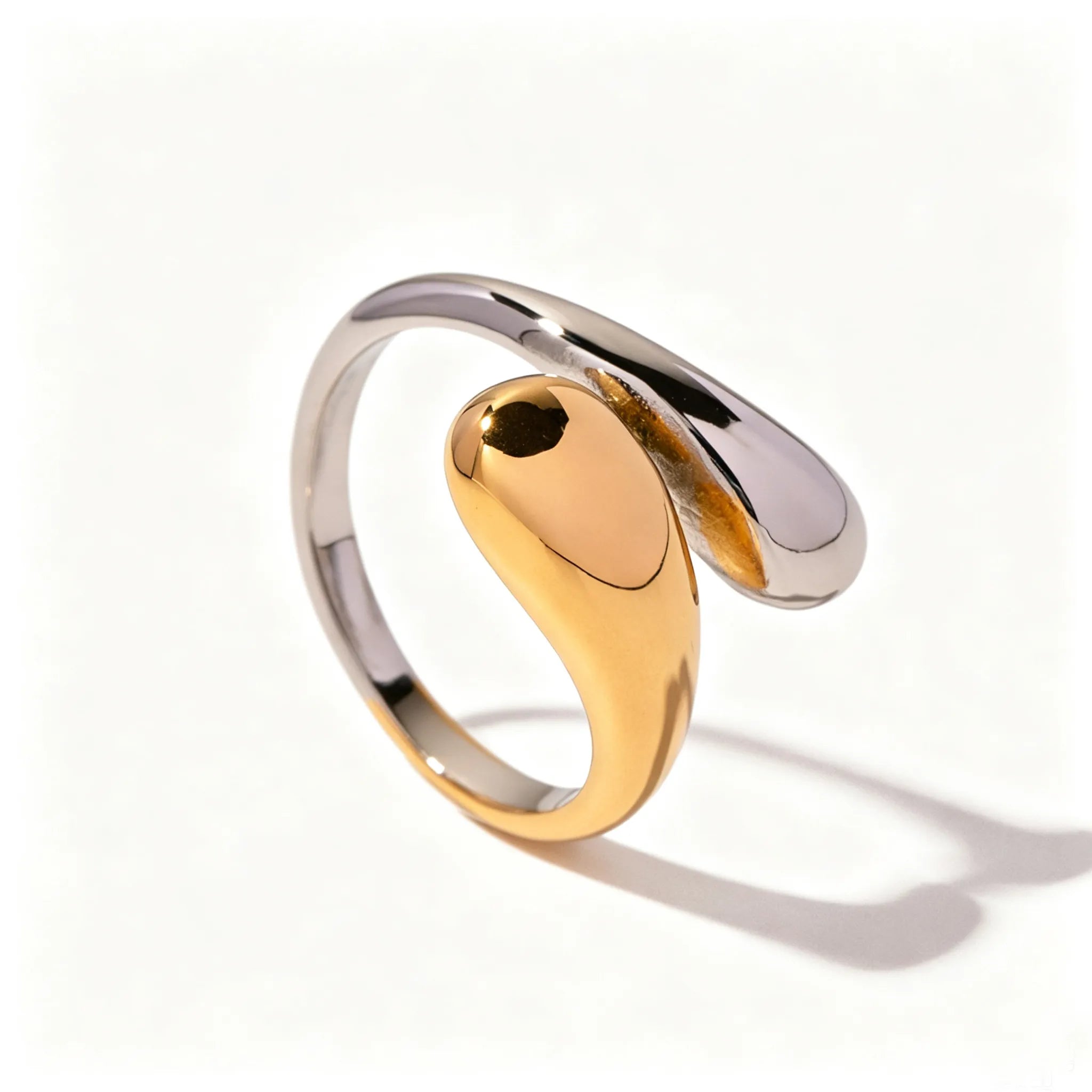 Liquid Teardrop Open Ring – Waterproof 18K Gold