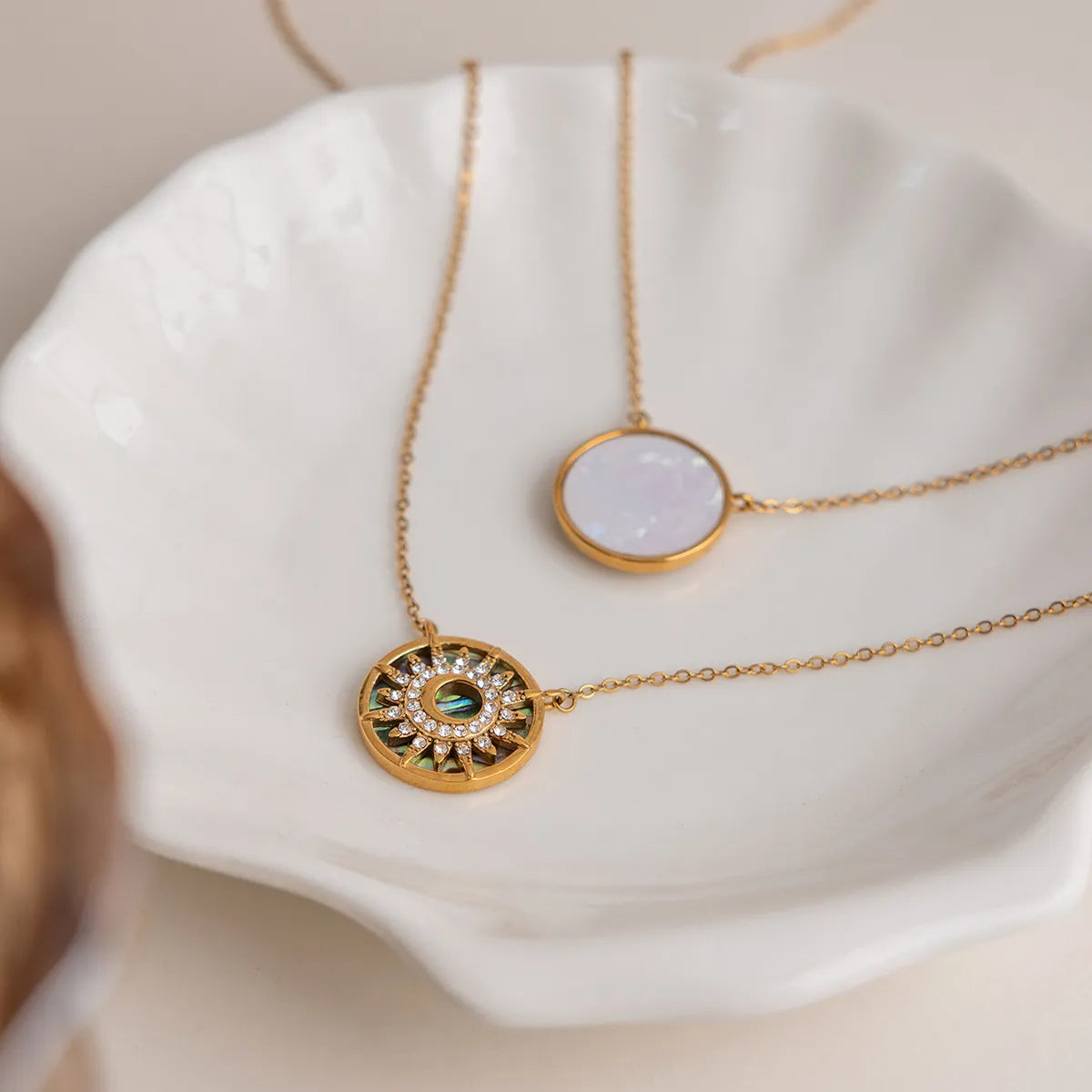 Dainty Pendant Necklace – Waterproof Stainless Steel