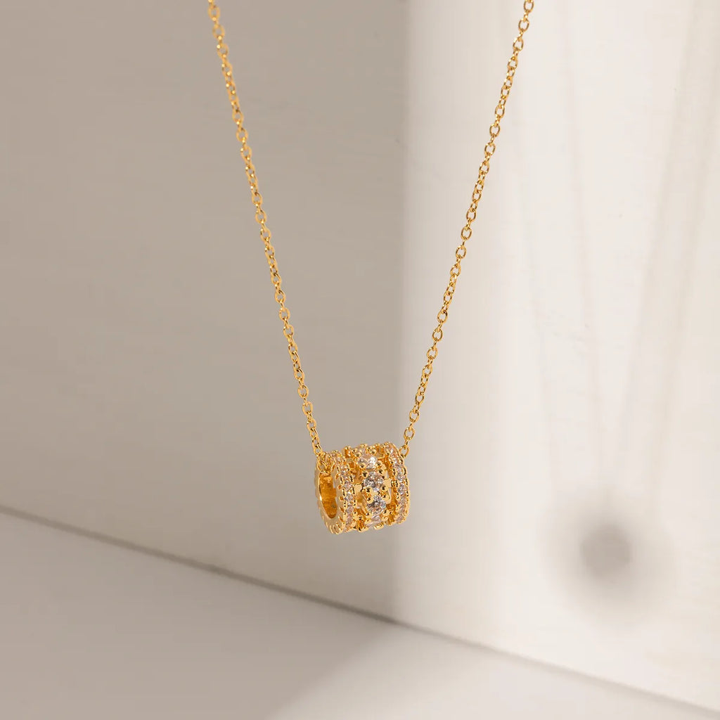 Pavé Zirconia Barrel Necklace – Waterproof 18K Gold