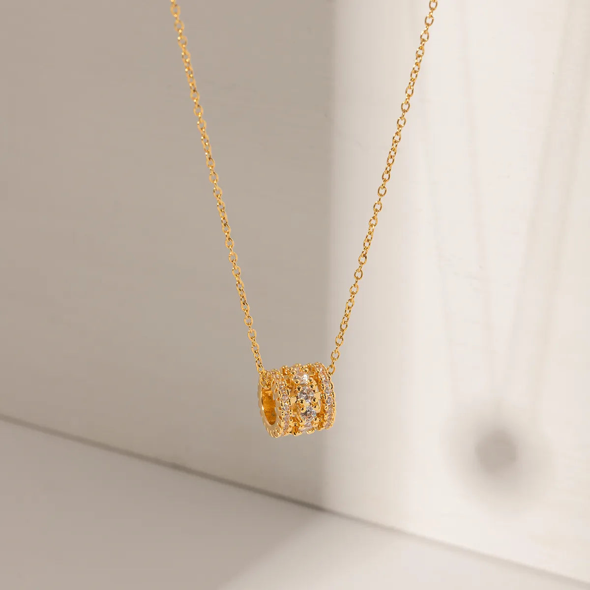 Pavé Zirconia Barrel Necklace – Waterproof 18K Gold
