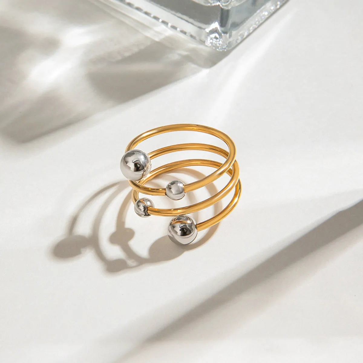 Two-Tone Spiral Ball Open Ring – Waterproof 18K Gold