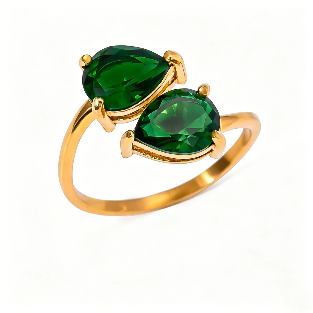 Waterproof Vintage Emerald Green CZ Ring