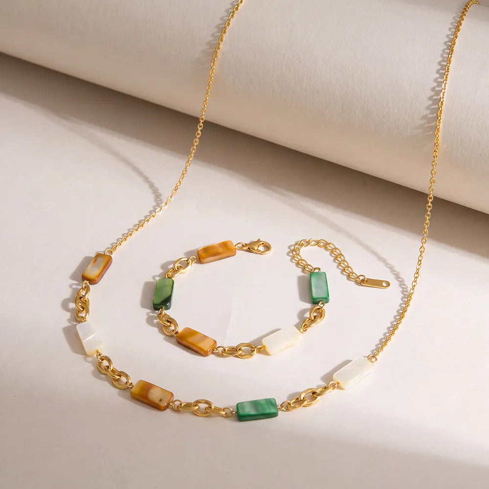 Waterproof Gold Shell Necklace & Bracelet Set