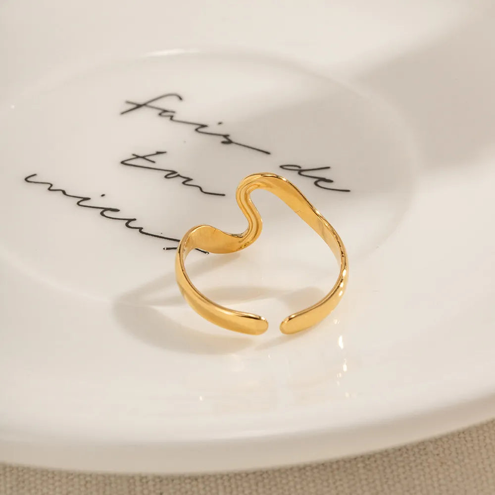 Waterproof Wavy Open Ring | Fluid Organic Gold Statement Ring